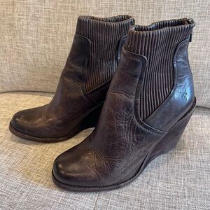 Women's Brown Ankle Boots